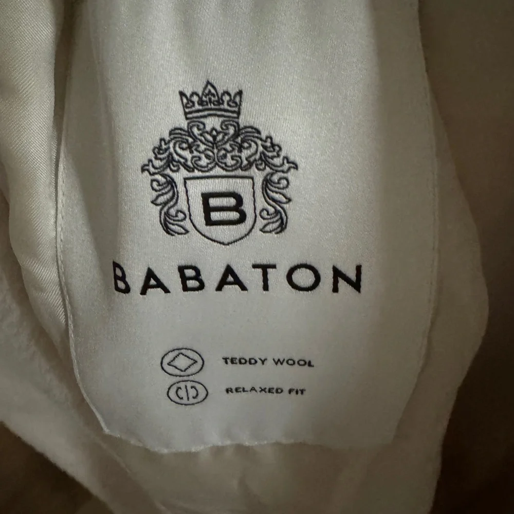 Aritzia Cream Teddy Jacket - Picture 7 of 7
